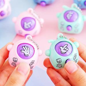 20-50Pcs 미니 팝 키 체인 유아 감각 Fidget 장난감 대량 교실 상금 어린이 생일 파티 호의 선물 가방 필러