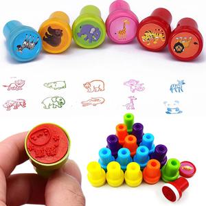 5-30PCS 다채로운 만화 스탬프 재미있는 DIY 장식 키트 무작위 패턴 귀여운 동물 식물 차량 모양 인식 게임 소품 ZYF