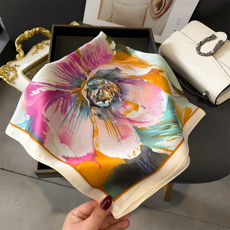인쇄 70cm 꽃 새틴 Headkerchief 여성 럭셔리 디자인 목 넥타이 스카프 여성 머리 손목 Foulard 목도리 Hijab Bandana New