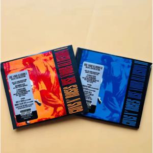 상징적인 레드 & 블루 아트 커버가 있는 락 더블 CD 세트, 대담한 미학 + 시대를 초월한 하드 록 트랙, 전시 및 일상 감상용