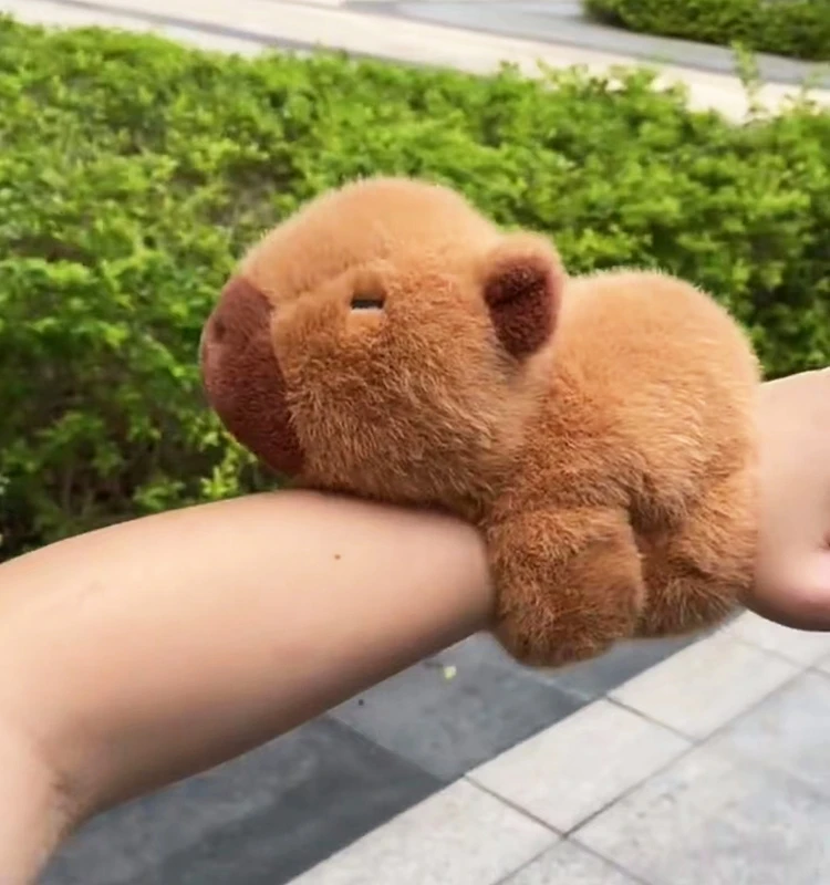 사랑스러운 Capybara 동물 슬랩 스냅 랩 팔찌 팔찌 봉제 인형 동물 Kawaii Capybara 핸드 링 팔찌 아이 재미 있은 장난감