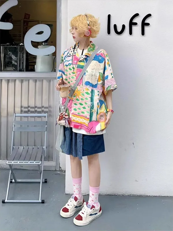 하와이 루즈 캐주얼 반팔 꽃무늬 셔츠 여성 여름 신상 커플 탑 폴리에스터 원단 폴로 칼라 버튼 플래킷
