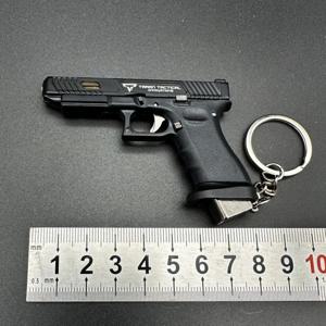 1:3 반합금 G34 권총 모델 분해형 미니 건 장난감 열쇠고리 가방 펜던트 공예품 (어린이 및 성인용)