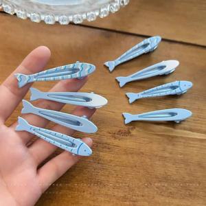 4pcs 단순성 파란색과 노란색 귀여운 물고기 머리핀 여성용 우아한 사이드 클립 패션 소녀 머리핀 헤어 액세서리