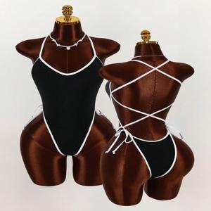 섹시한 블랙 화이트 대비 민소매 바디수트 여성 여름 스트리트 패션 및 파티용