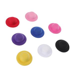 DIY 공예 장식 장식품을위한 16Pcs 미니어처 탑 모자 곰 펭귄 눈사람에 적합한 미니 모자 장식품 세트