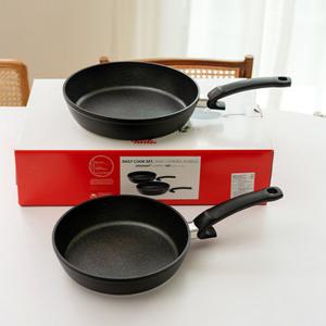 휘슬러 아다만트 후라이팬2종세트(24cm,28cm)