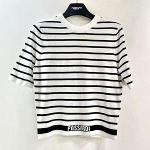 [파사디골프]스트라이프 라운드넥 크롭 니트 티셔츠 아이보리 여성 P25SKP312S