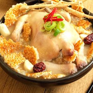 [국내산닭] 한우사골로 우려낸 국내산 누룽지 보양 삼계탕 1kg x 4팩