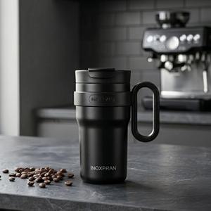 대용량 블랙 타이탄 텀블러 보온 보냉 차량용 휴대용 빨대 손잡이텀블러 800ml