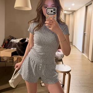 여성 베리 잔꽃무늬 여름 반팔 잠옷세트 홈웨어상하