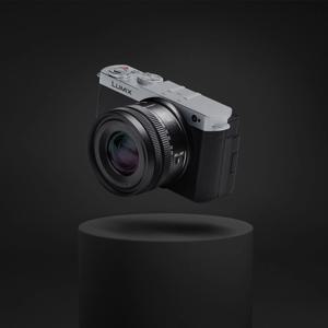 루믹스 S9 + 18-40mm 다크 실버 풀프레임 미러리스 디지털 카메라 + 배터리 증정