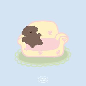 A Quiet Weekend for a Puppy. 미니 패브릭 포스터