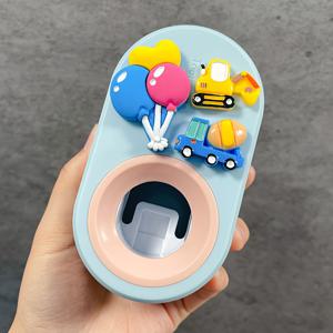 TEMU 치약 자동 압착기 1개, 귀여운 입체형 자국 남지 않는 치약 짜개, 치약 홀더, 벽걸이형, 천공 없이 탈부착 간편 설치, 간편한 세척, 욕실용, 크리스마스 선물/할로윈 선물