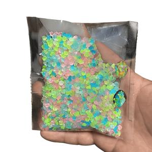 TEMU 2350개/0.11Lbs, 야외용 야광석, 각 돌 크기 0.12in-0., 랜덤 색상, DIY 장식용 자갈, 어항, 수족관, 분재 화분, 테라리움 및 일반 파티/휴일 장식용, 내구성 있는 정원 장식 액세서리. 참고: 