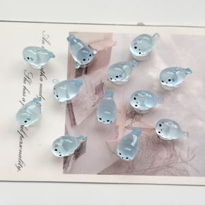 TEMU 8개/12개/16개 귀여운 반투명 미니 해골 장식 탈착식 신발 버클 및 리본, 해변 슬리퍼 및 구멍 패턴 가방에 적합한 바다 테마 신발 장식, 사랑스러운 휴일 생일 기념일 선물, 고급스러운 해변 휴가 신발 장식품