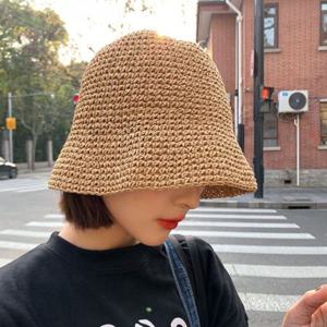 여름 밀짚모자 챙넓은 여성 휴양지 바캉스 비치 여행 산책 버킷햇 벙거지