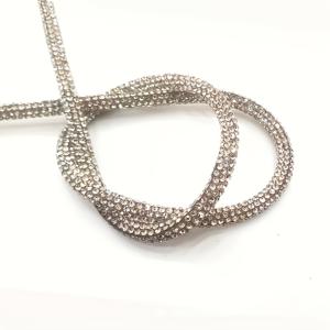 TEMU 42.52인치 라인석 코드 스풀 - 4mm 폭 반짝이는 투명 라인석 끈, 내구성 있고 유연한 라인석 코드, 의류 장식, 주얼리 공예 용품, 의류 꾸미기, 나비넥타이 걸이줄/핸드메이드 공예품에 적합