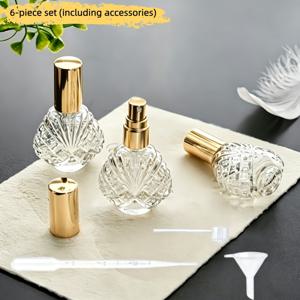 TEMU 6개 세트 (액세서리 포함): 깔때기, 드로퍼, 빨대 디스펜서, 15ml 미니 향수병, 유리병, 향수병, 리필용 스프레이, 빈 향수병. 향수, 헤어스프레이 병, 공기 청정제, 룸 스프레이, 바디 스프레이, DIY 미용 제품, 필로우 스프레이 및 기타 혼합물용으로 이상적. 리필용 향수병