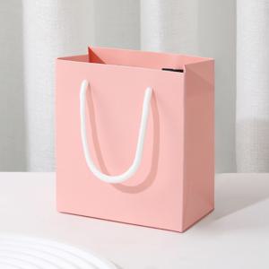 TEMU 30개 다양한 색상의 미니 선물 가방 (손잡이 포함) - 파티, 보석 상자, 쇼핑, 생일, 결혼식, 크리스마스, 휴일 선물용 | 모던한 종이 봉투 | 내구성 있는 소형 선물 가방