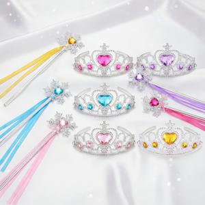 TEMU 10개 공주 왕관 하트 장식 액세서리 세트, 5개 눈꽃 마법 지팡이 및 5개 플라스틱 보석 왕관 포함, 공주 생일 파티 역할 놀이, 다용도 휴일 의상 소품