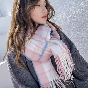 TEMU 1개 커플용 아늑한 영국 스타일 체크무늬 겨울 스카프 - 두꺼운, 따뜻하고 방풍, 파란색, 흰색, 분홍색, 태슬이 달린 아크릴 쇼울 - 이상적인 선물, 추운 날씨에 완벽한 편안함