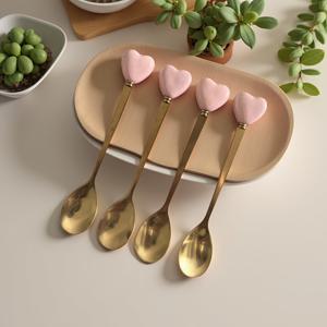 14cm 4pcs 럭셔리 410 스테인리스 스틸 스푼 하트 모양 세라믹 핸들|골드 도금|오후 티타임 & 디저트 사용 장면과 함께|카페 & 웨딩에 이상적|우아한 오후 티타임 & 여행에 완벽