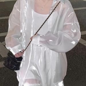 TEMU 여성 시스루 셔츠 광택 블라우스 오버핏 루즈핏 긴팔 남방 여리여리한 체형커버 글로시 간절기 가벼운 아우터 비치웨어 커버업 꾸안꾸 페미닌 화이트