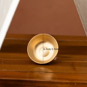 TEMU 세련된 황동 티라이트 홀더, 집, 요가 스튜디오 및 이벤트에 포근한 분위기를 더하는 데 완벽한 장식용 양초 용기; 양초는 패키지에 포함되지 않습니다.