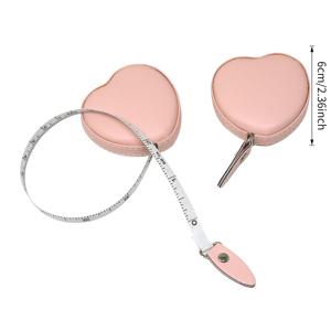 TEMU 핑크색 하트 모양 휴대용 줄자 2개 세트, 자동 수납식 소프트 줄자, 휴대용 측정 도구, 장식 및 휴대성 결합, 간편한 작동을 위한 원버튼 수납 기능, 휴대가 간편, 신체 치수, 키, 의류, 공예품 재료, 사무실 치수 측정에 이상적, 완벽한 선물