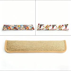 TEMU 랜덤 3개입 인터랙티브 고양이 씹기 장난감 베개 - 스크래칭 패드 (다리 포함), 물어뜯기 방지 및 내구성, 귀여운 애니메이션 캐릭터 디자인 - 실내 고양이, 새끼 고양이 및 모든 품종에 적합 - 개별 또는 그룹 사용 가능 - 고양이 애호가를 위한 이상적인 선물