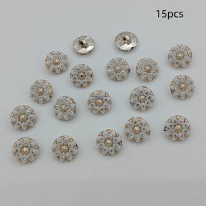 TEMU 15개/1.8cm 패셔너블하고 트렌디한 원형 꽃무늬 플라스틱 단추, 라이트 럭셔리 화이트 플라워 라인석 단추, 유럽 및 미국 스타일 하이엔드 빈티지 라인석 인서트 플라스틱 단추, 손바느질용 고급 클래식 엘레강스 스타일 전기도금 플라스틱 DIY 단추, 의류, 가방, 모자, 코트, 스웨터, 바지, 셔츠용 및 장식용 단추