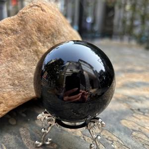 TEMU 60mm 검은 흑요석 볼 장식품, 은색 받침대 포함, 홈 데코, 선물, 사진 촬영, 관찰 및 풍수에 적합, 크리스마스 및 할로윈 장식에 완벽