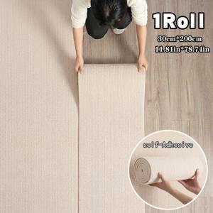 TEMU 1롤 필앤스틱 긴 스트립 카펫, 자가 접착 및 단색 펠트 표면으로 디자인, 바닥에 유연하게 적합, 부드럽고 편안한 쿠션감, 고밀도 질감으로 전체 품질 향상