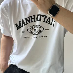 남성 캐주얼 반팔 티셔츠 면 릴렉스핏 드롭 숄더 티, 레터 프린트 통기성 좋은 여름 상의, 캐주얼 복장용, 화이트 블랙 레저 의류, 어반 스타일 셔츠, 부드러운 원단 셔츠