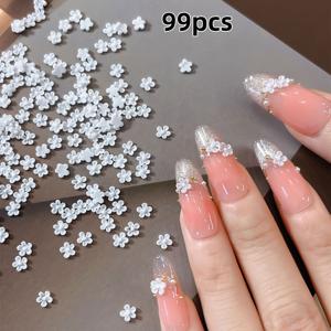 TEMU 49/99개 화이트 작은 꽃 네일 아트 액세서리 - 네일 살롱용 입체적인 5꽃잎 꽃 누르는 방식의 인조 손톱 장식
