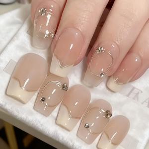 핸드메이드 짧은 사다리꼴형 화이트 프렌치 드로스트링 심플한 착용형 인조 네일 패치 10개입