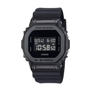 지샥 GM-5600UB-1 5600 메탈 커버 스퀘어 남성 전자 시계
