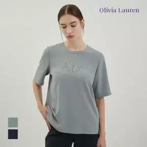 [올리비아로렌] [OLIVIA LAUREN] 자수 로고 블라우스_VOCNS4M4231