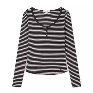 [백화점 홈쇼핑 정품] 후아유 여성 헨리넥 긴팔티 Ribbed Henryneck Long Sleeve T-shirt WHLAG3812F
