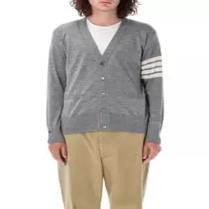 26FW 톰브라운 4바 서스테이너블 파인 메리노 울 클래식 가디건 MKC002A Y1014 058 PALE GREY DOM