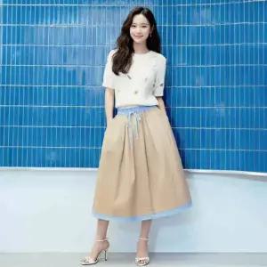셀렙샵에디션 X요시고 26SS 홀리데이 볼륨 스커트