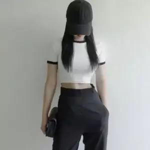 면티 여성 반팔 티셔츠 라운드 배색 코튼 크롭 2컬러