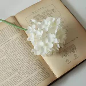 조화장식 꽃보라 수국 조화(화이트) 셀프웨딩 조화부케 조화화분