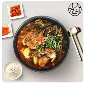 김가네 감자탕5kg(9-10인분) 국내산 돈등뼈 [분]