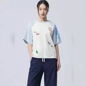 베네통 자수프린트 나그랑 티셔츠BATS92611