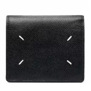 메종마르지엘라 컴팩트 반지갑 블랙 SA3UI0007 P4745 T8013 43984582