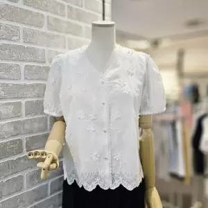 [레코브]LC31F8BL513X_플라워 반팔 블라우스