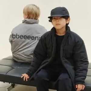 매장정품 BBEEEENN 오버핏 패디드 자켓_블랙