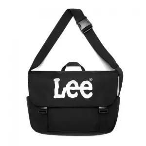 LEE 로고 코듀라 메신저백 블랙 456651